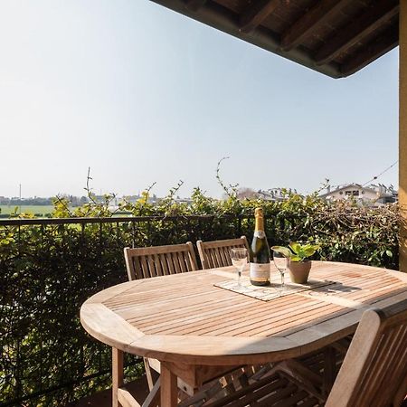 Gardappartamenti Cascinale Pool 代森扎诺-德尔加达 外观 照片